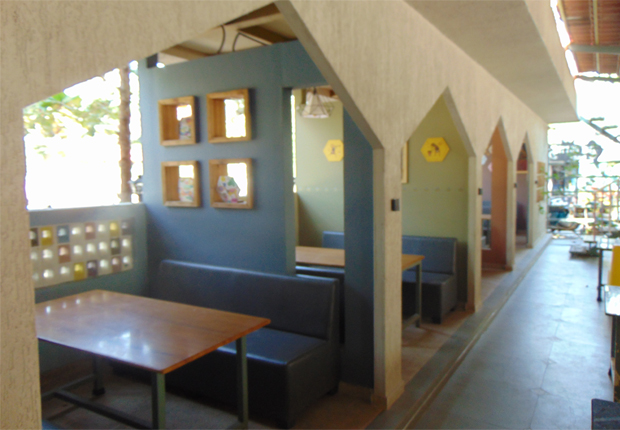 Patil Wada Assal Nashikchi Misal